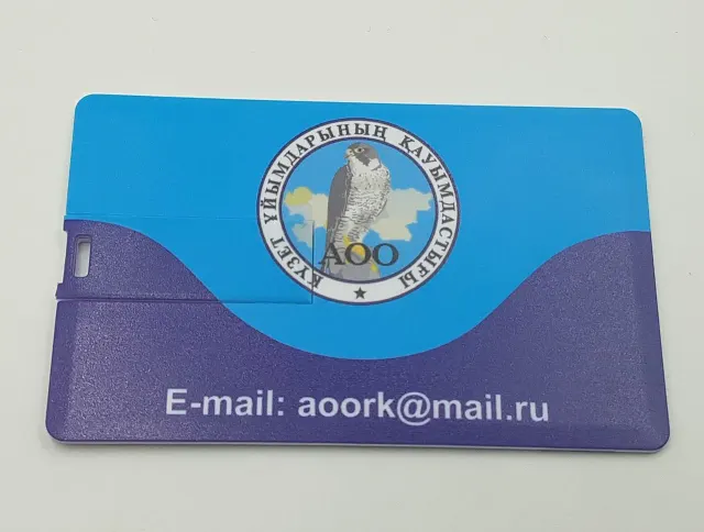Визитки с флешкой